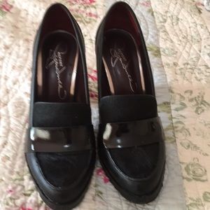 Shoes,size 7 1/2.